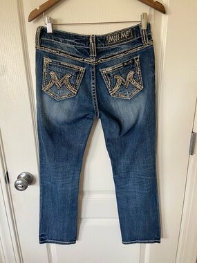 Low Rise Capri Jeans